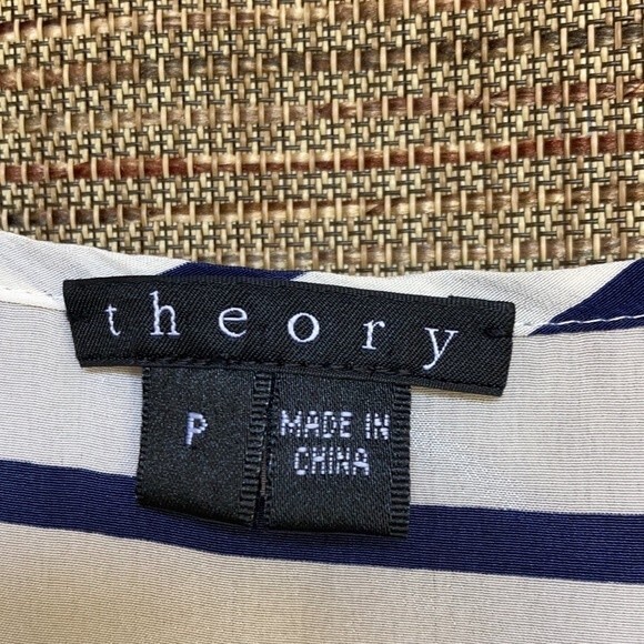 Theory white and black stripes silk tank top - Picture 2 of 5